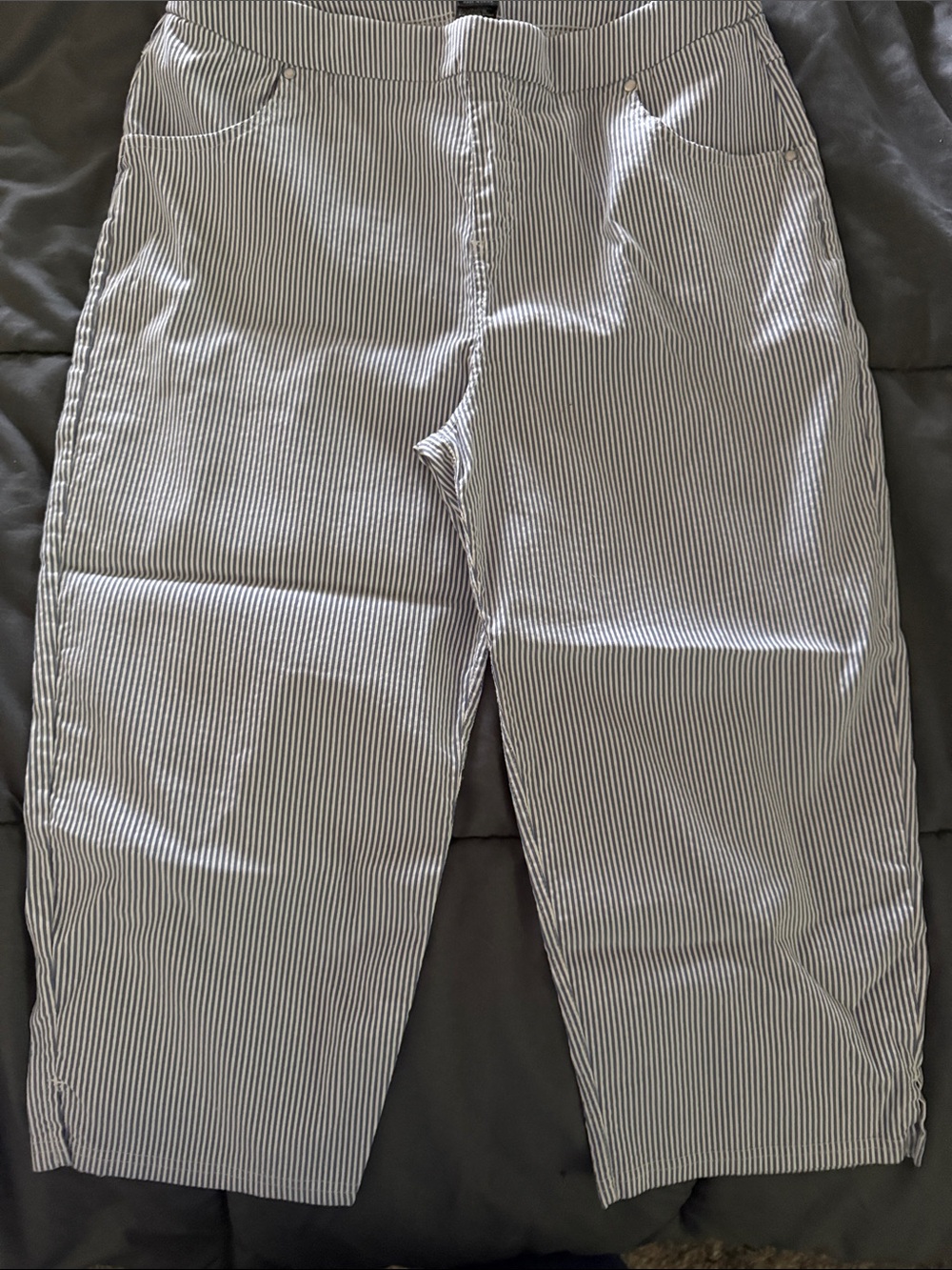 Womens white and Navy Pinstripe capris